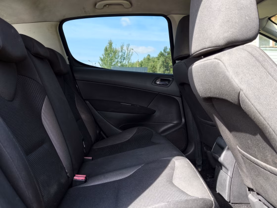 Peugeot 308 (11)