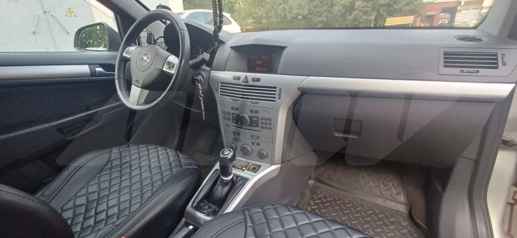 Opel Astra (8)