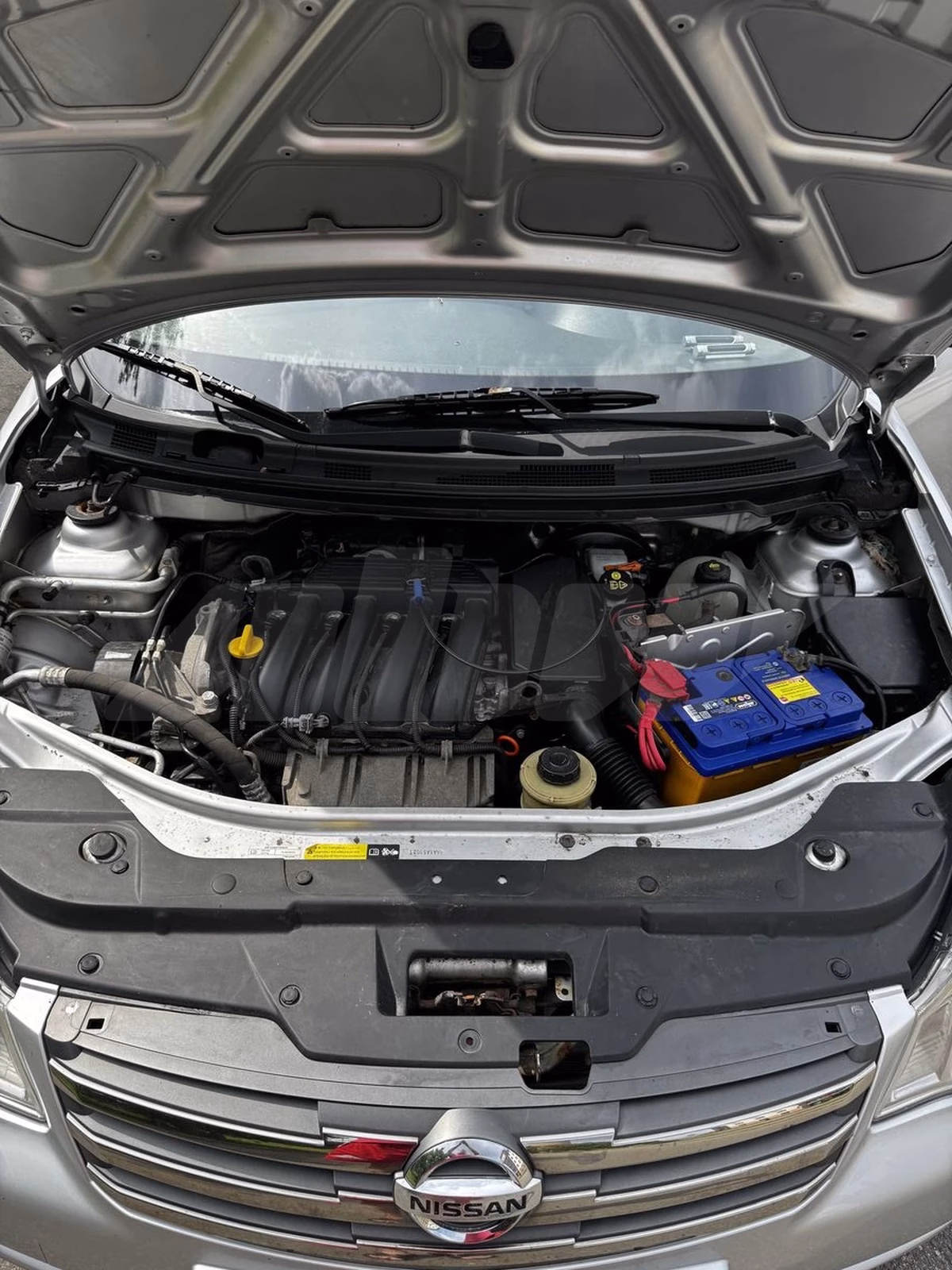 Nissan Almera