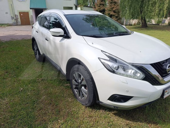 Nissan Murano (2)