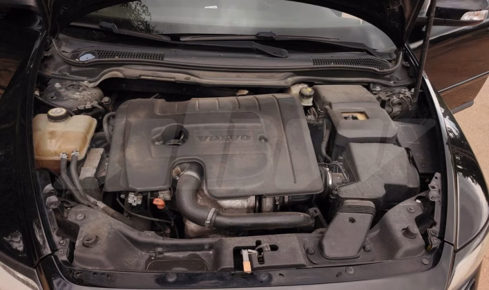 Volvo V50 (12)