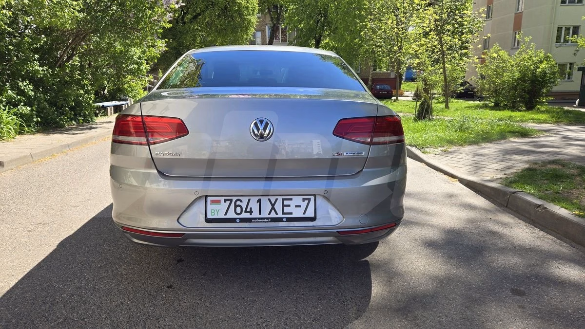 Volkswagen Passat