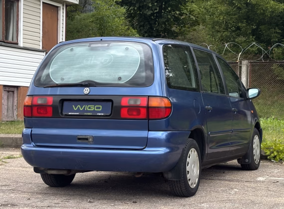 Volkswagen Sharan (6)