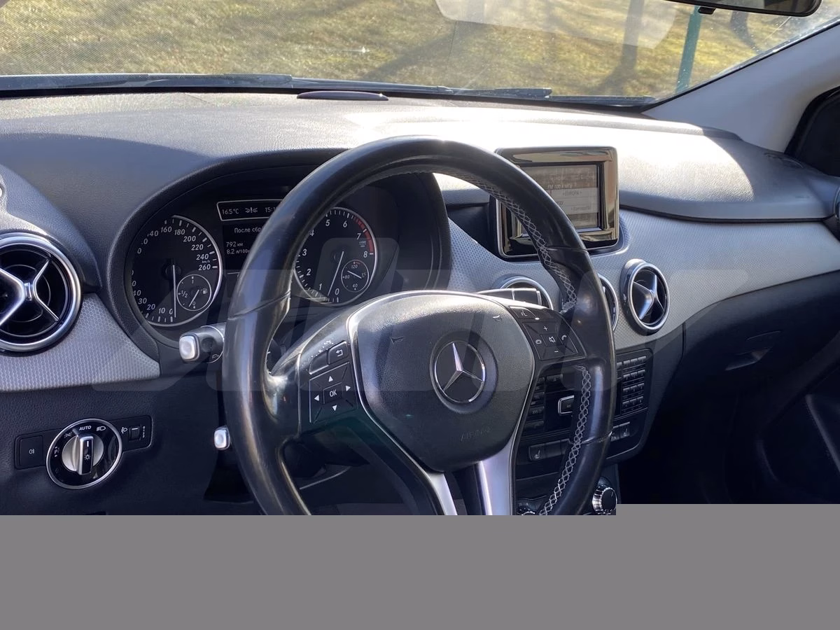 Mercedes-Benz B 160