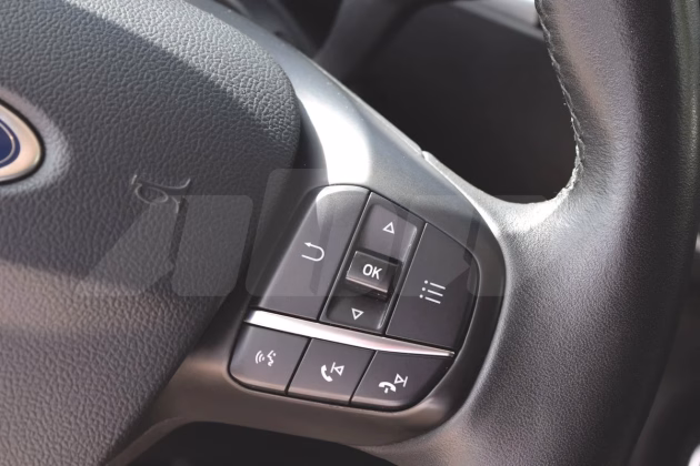 Ford Focus (15)