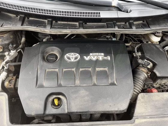 Toyota Corolla (6)
