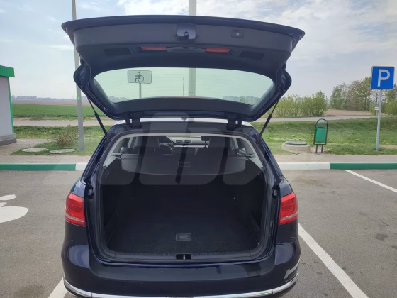 Volkswagen Passat (4)