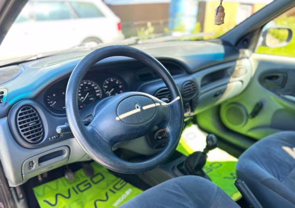 Renault Megane (8)