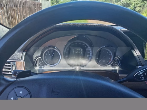 Mercedes-Benz E 350 (1)