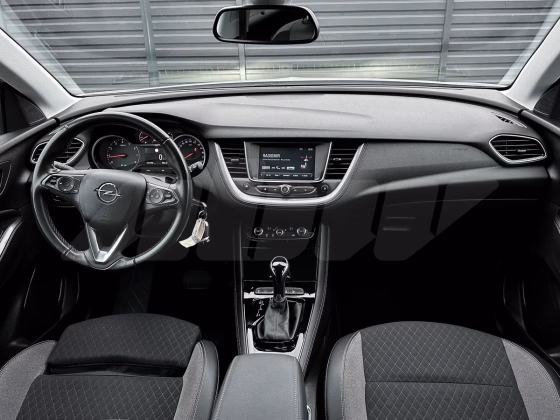 Opel Grandland X (20)