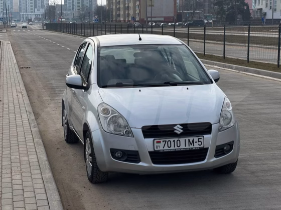 Suzuki Splash (1)