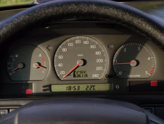 Volvo V70 (17)