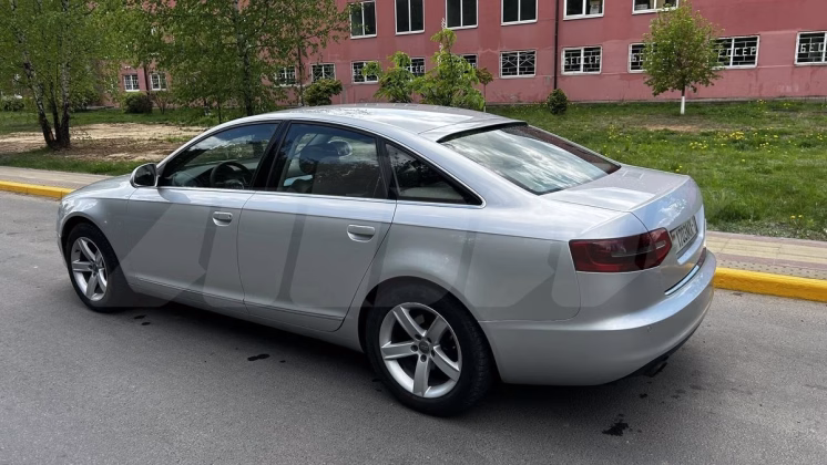 Audi A6 (21)