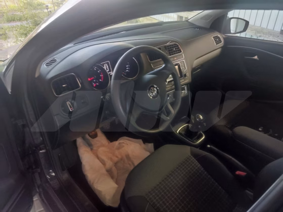 Volkswagen Polo (6)