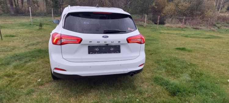 Ford Focus (5)