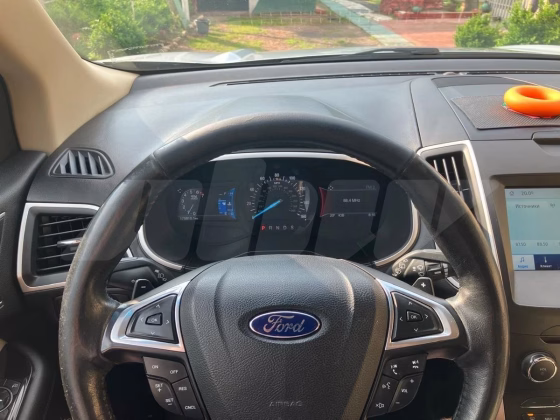 Ford Edge (19)