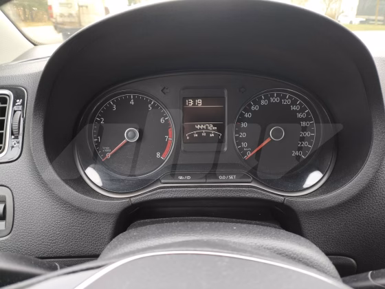 Volkswagen Polo (6)