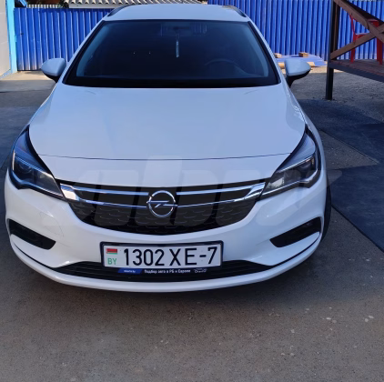 Opel Astra (2)