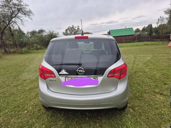 Opel Meriva (4)