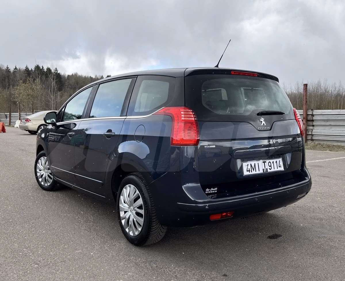 Peugeot 5008
