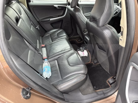 Volvo XC60 (5)
