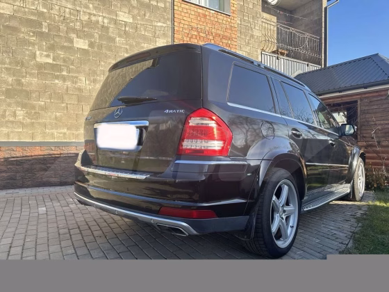 Mercedes-Benz GL 55 AMG (14)
