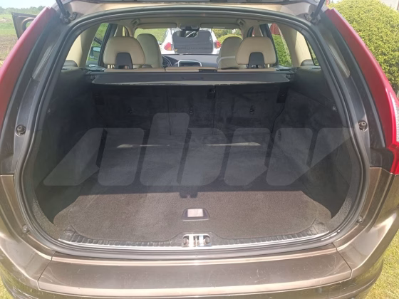 Volvo XC60 (10)