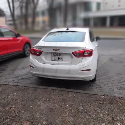Chevrolet Cruze (3)