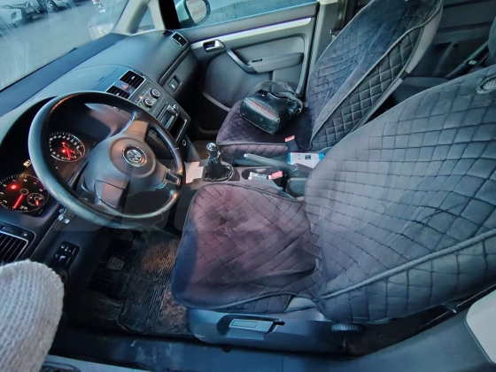 Volkswagen Touran (5)