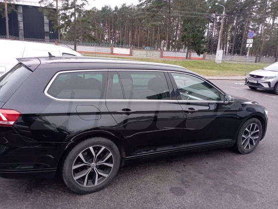 Volkswagen Passat (5)