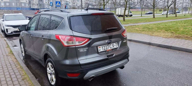 Ford Escape (4)