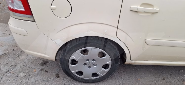 Opel Zafira (9)