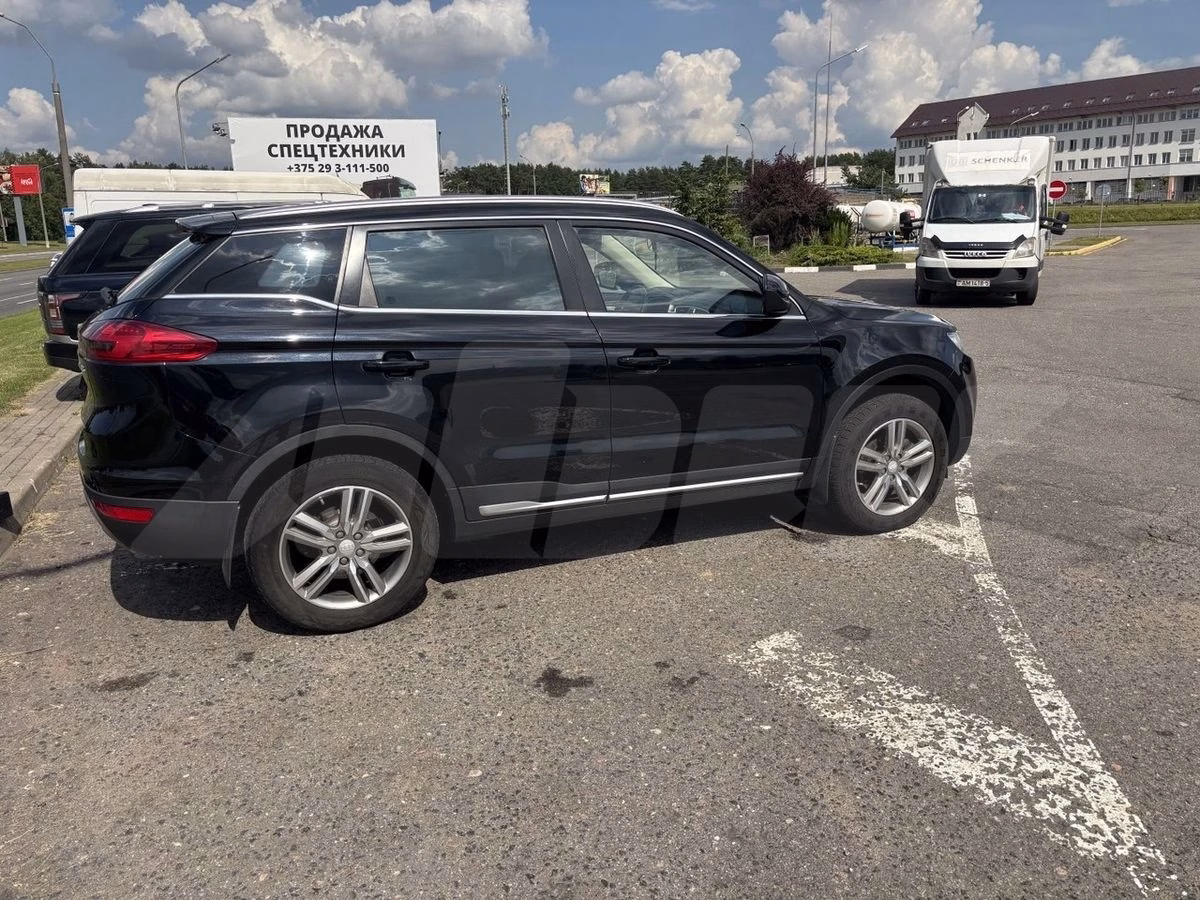 Geely Atlas