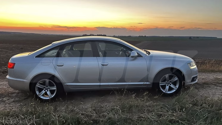 Audi A6 (6)