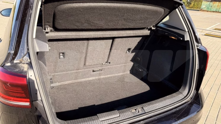 Volkswagen Golf Sportsvan (9)