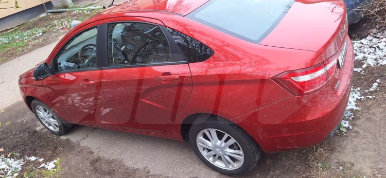 Lada Vesta (3)