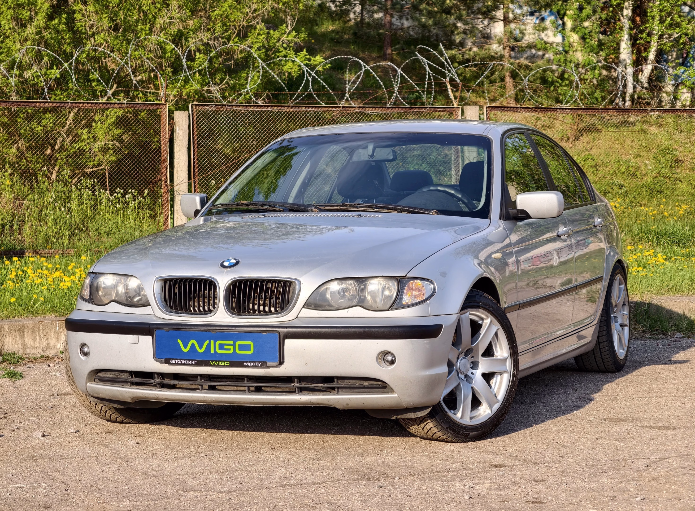 BMW 320