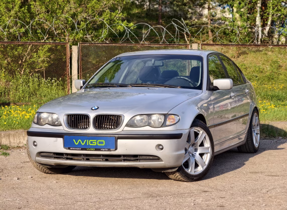 BMW 320