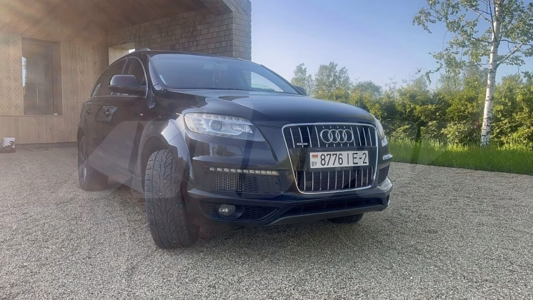 Audi Q7 (20)