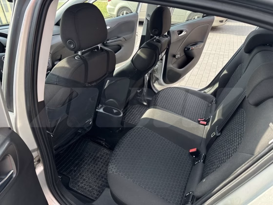 Opel Corsa (6)