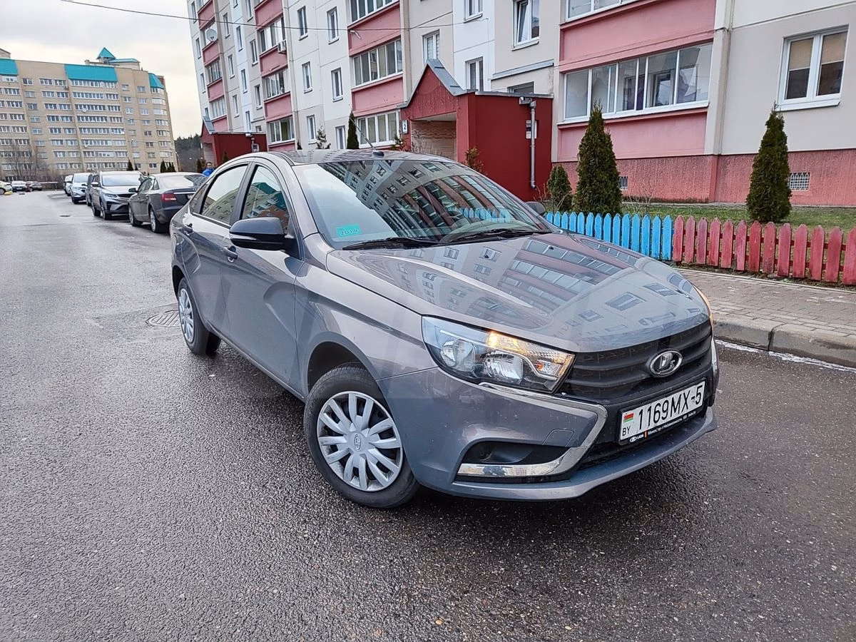 Lada Vesta