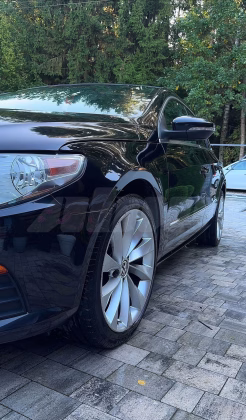 Volkswagen Passat CC (1)