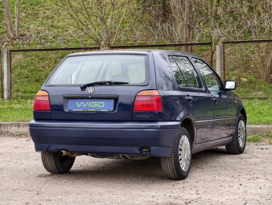 Volkswagen Golf (6)