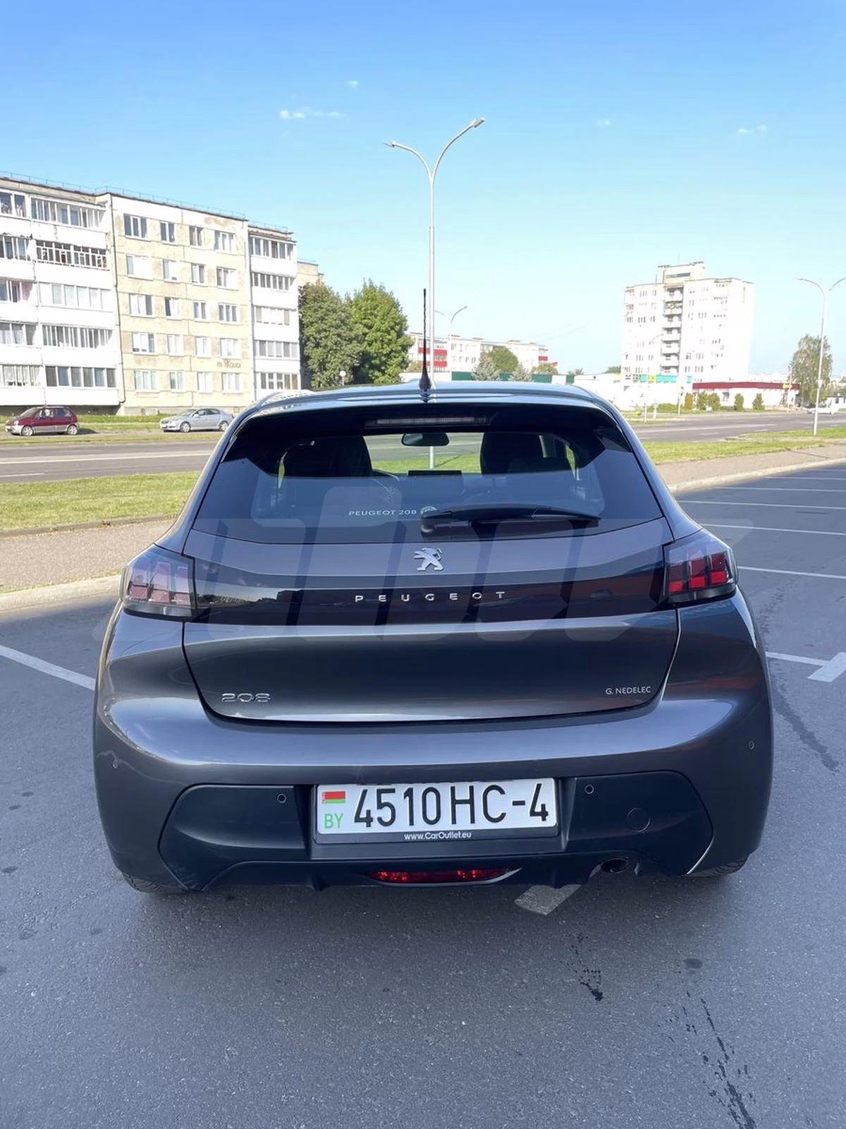 Peugeot 208