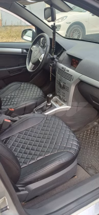 Opel Astra (4)