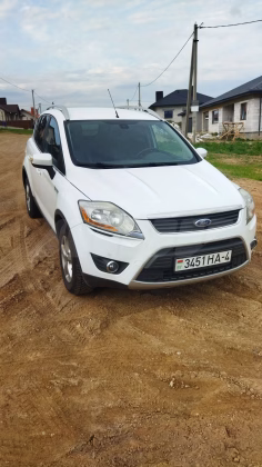 Ford Kuga (1)