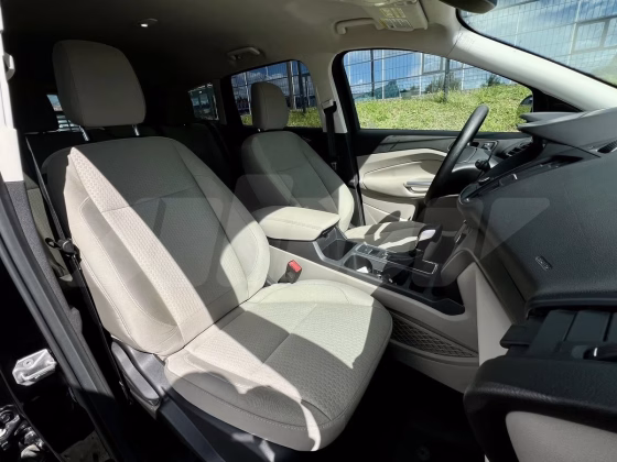 Ford Escape (15)