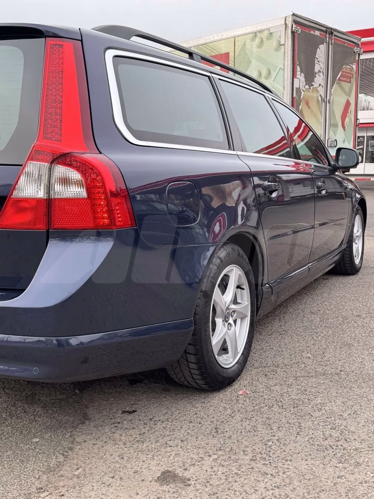 Volvo V70