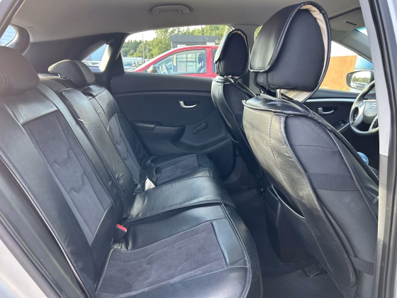 Hyundai I30 (11)