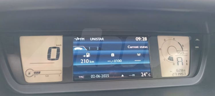 Citroën C4 Picasso (6)